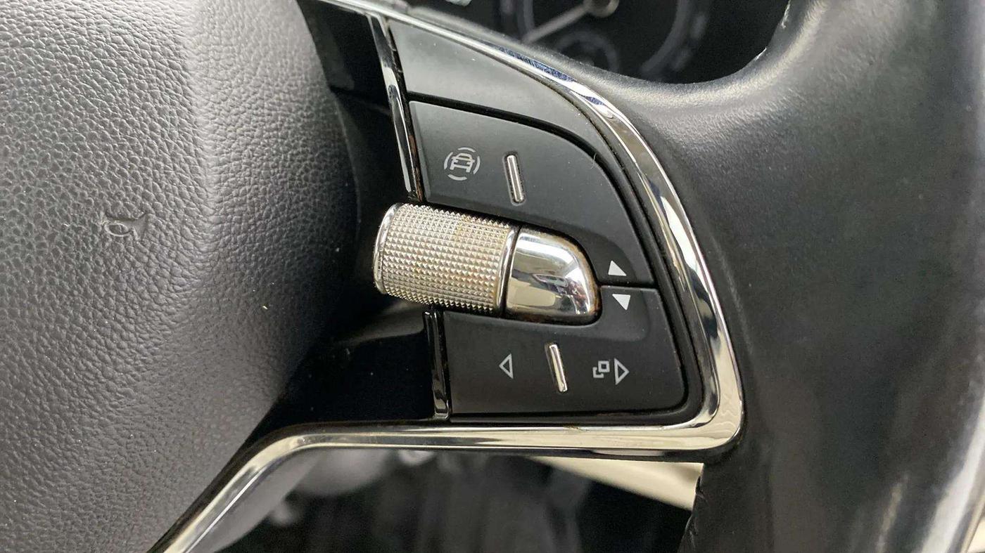 2022 Skoda SLAVIA AMBITION 1.0L TSI MT, Petrol, Manual, 58,663 km, Adaptive Cruise Control
