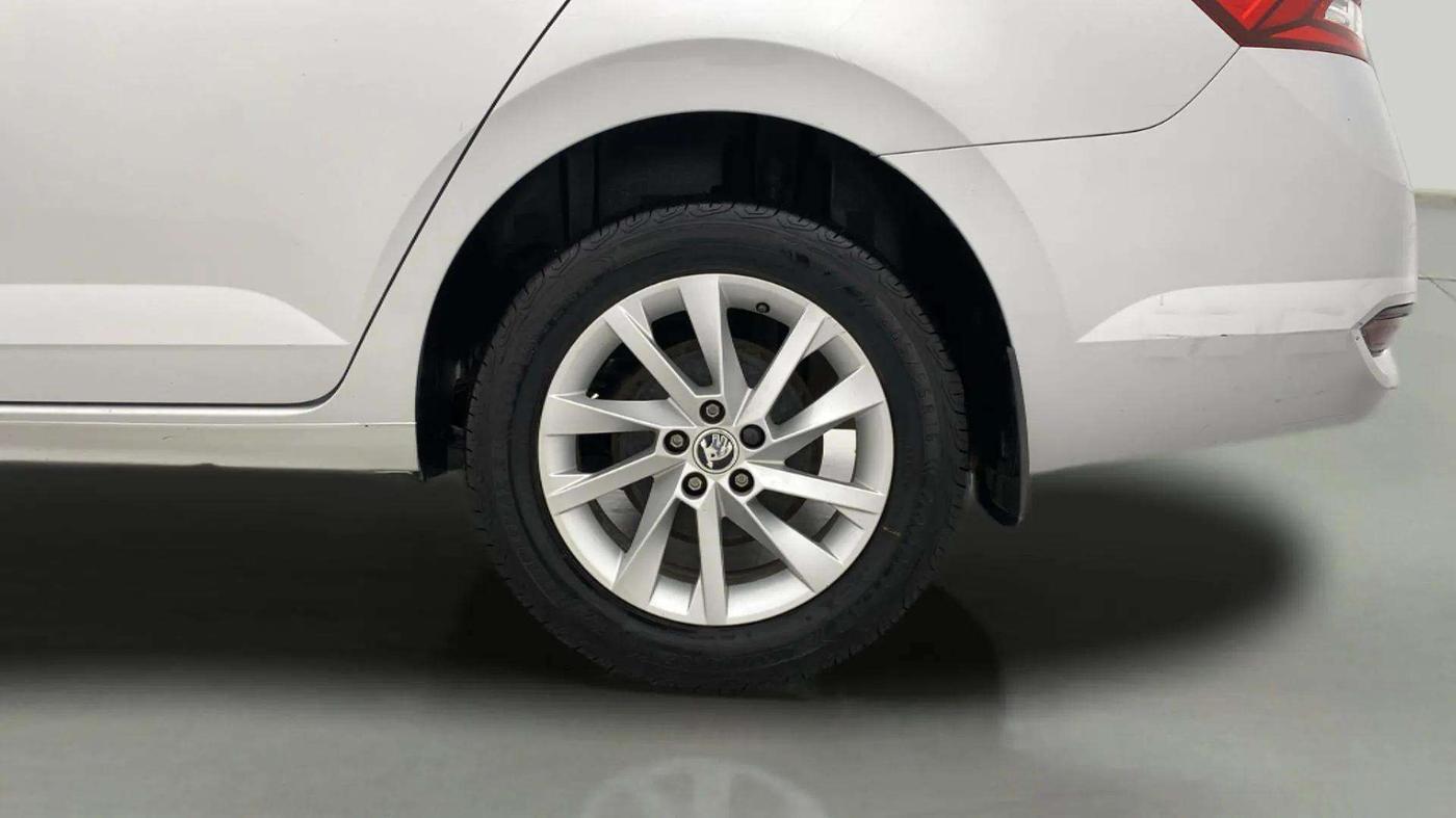 2022 Skoda SLAVIA AMBITION 1.0L TSI MT, Petrol, Manual, 58,663 km, Left Rear Wheel