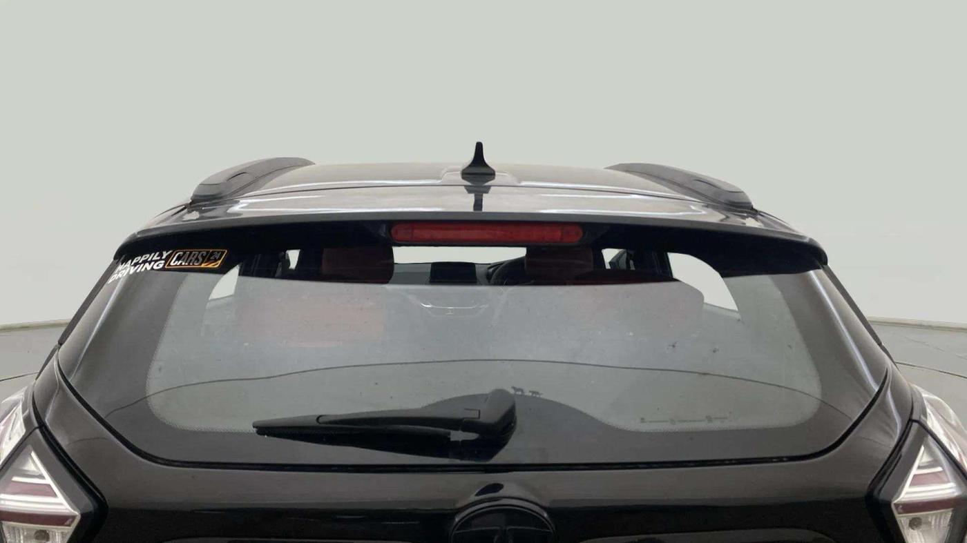 2023 Tata NEXON XZ PLUS LUX SUNROOF RED DARK DIESEL, Diesel, Manual, 2,489 km, Rear Windshield