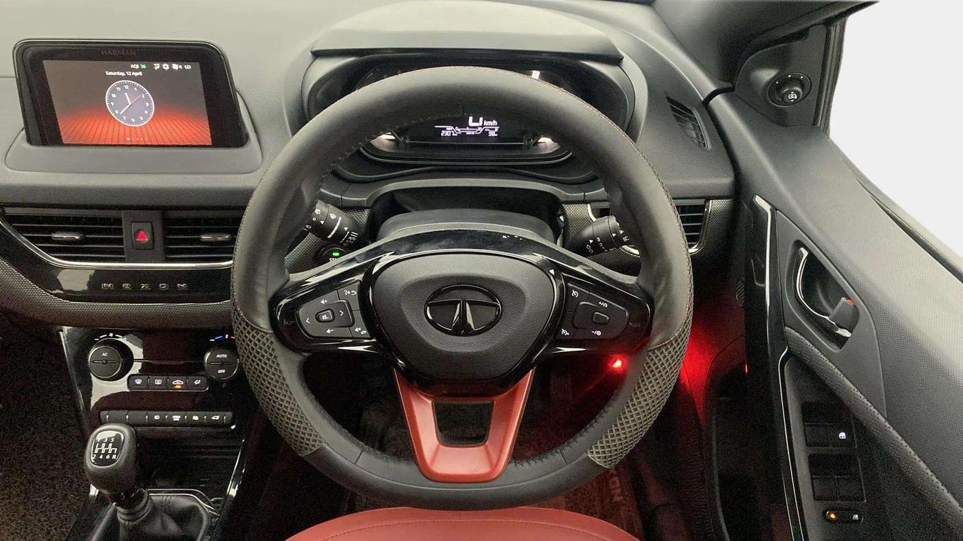 2023 Tata NEXON XZ PLUS LUX SUNROOF RED DARK DIESEL, Diesel, Manual, 2,489 km, Steering Wheel Close Up