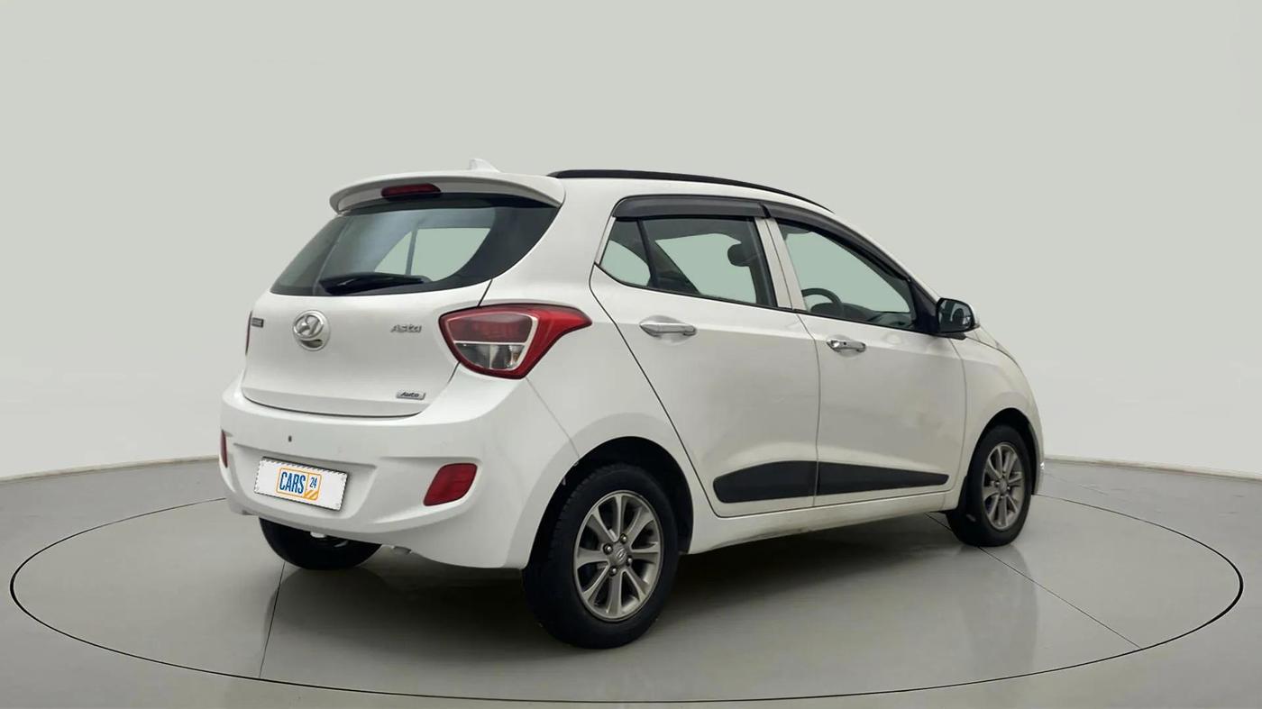 2016 Hyundai Grand i10 ASTA (O) AT 1.2 KAPPA VTVT, Petrol, Automatic, 24,261 km, Right Back Diagonal