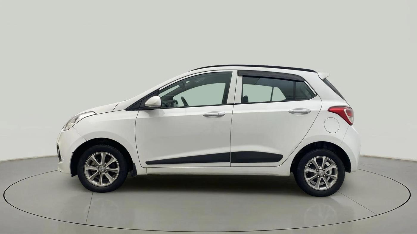 2016 Hyundai Grand i10 ASTA (O) AT 1.2 KAPPA VTVT, Petrol, Automatic, 24,261 km, Left Side
