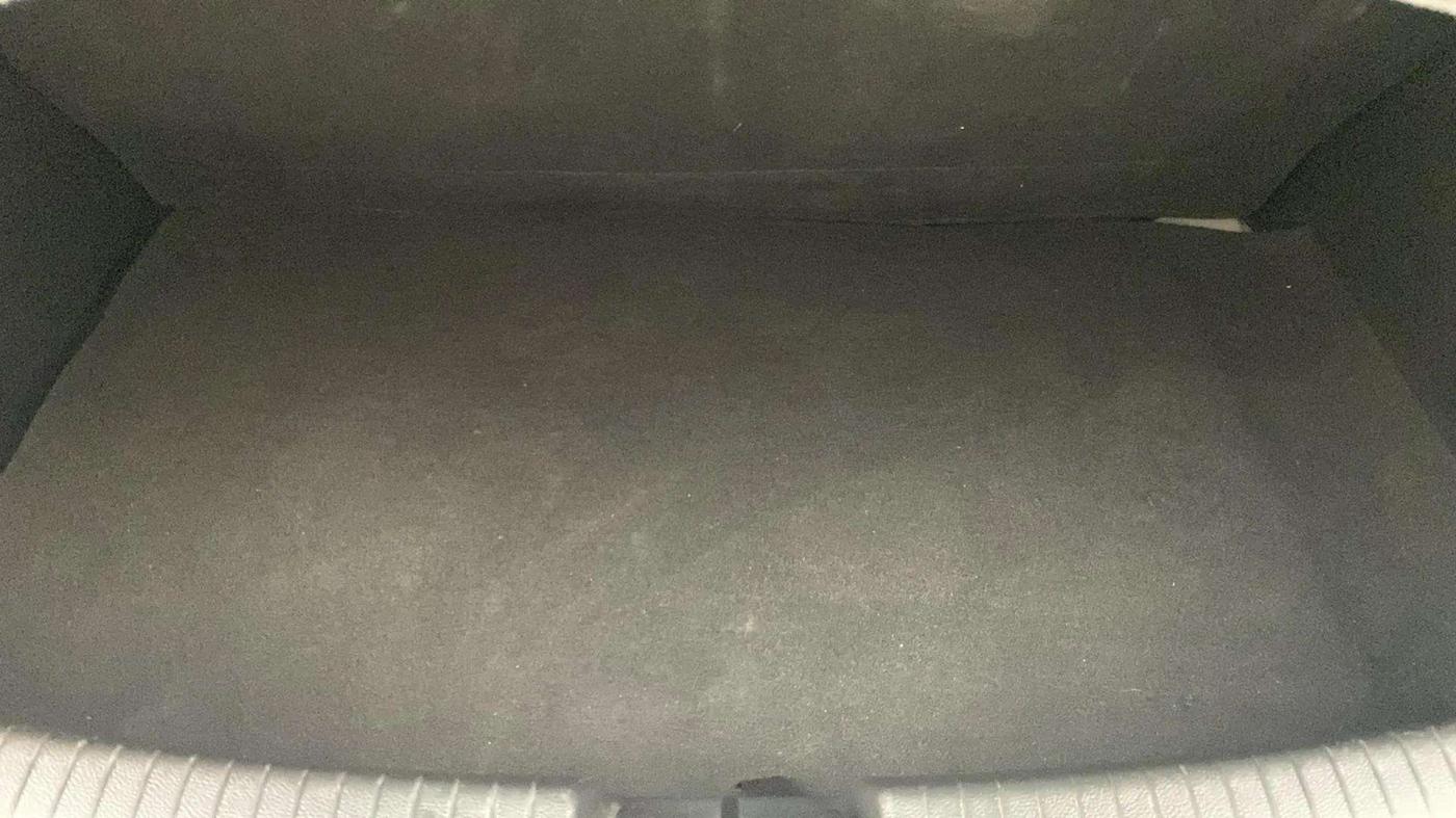 2016 Hyundai Grand i10 ASTA (O) AT 1.2 KAPPA VTVT, Petrol, Automatic, 24,261 km, Boot Inside