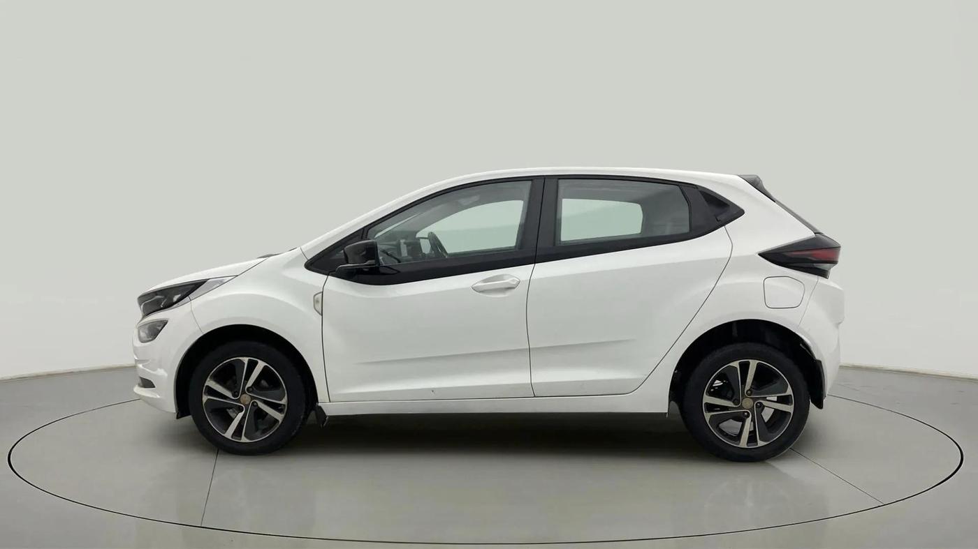 2022 Tata ALTROZ XZ PLUS PETROL, Petrol, Manual, 18,106 km, Left Side