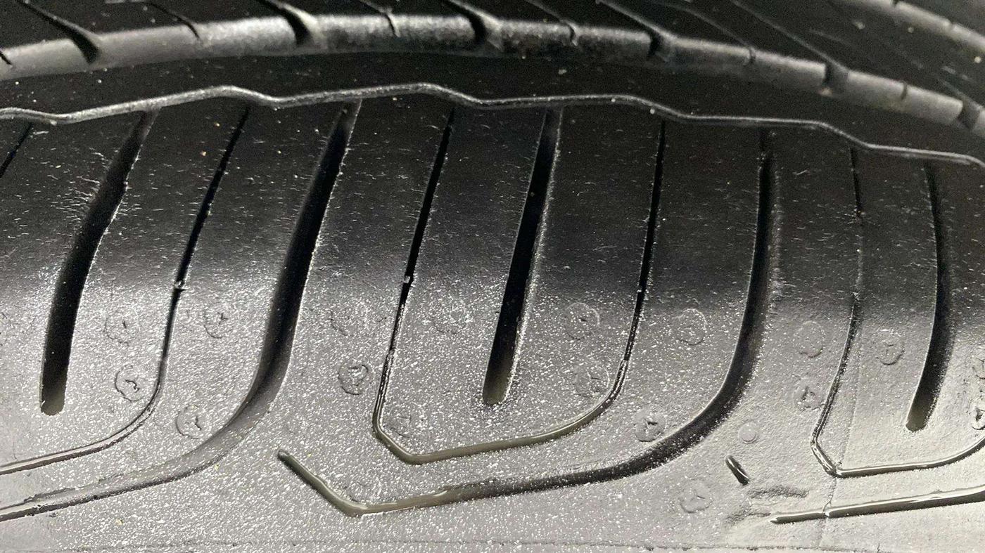 2022 Tata ALTROZ XZ PLUS PETROL, Petrol, Manual, 18,106 km, Right Rear Tyre Tread