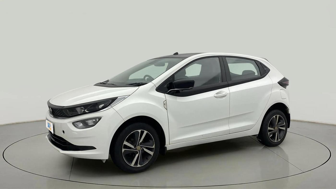 2022 Tata ALTROZ XZ PLUS PETROL, Petrol, Manual, 18,106 km, Left Front Diagonal