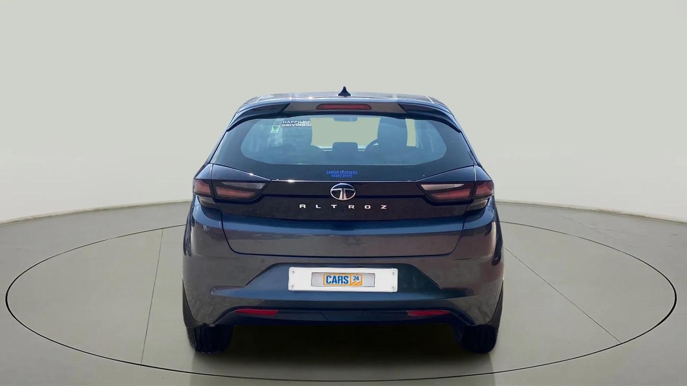 2024 Tata ALTROZ XM PLUS SUNROOF, Petrol, Manual, 3,141 km, Back/Rear