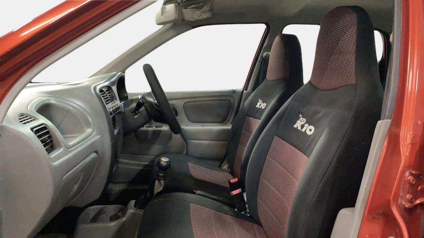 2014 Maruti Alto K10 VXI, Petrol, Manual, 68,775 km, Right Side Front Door Cabin