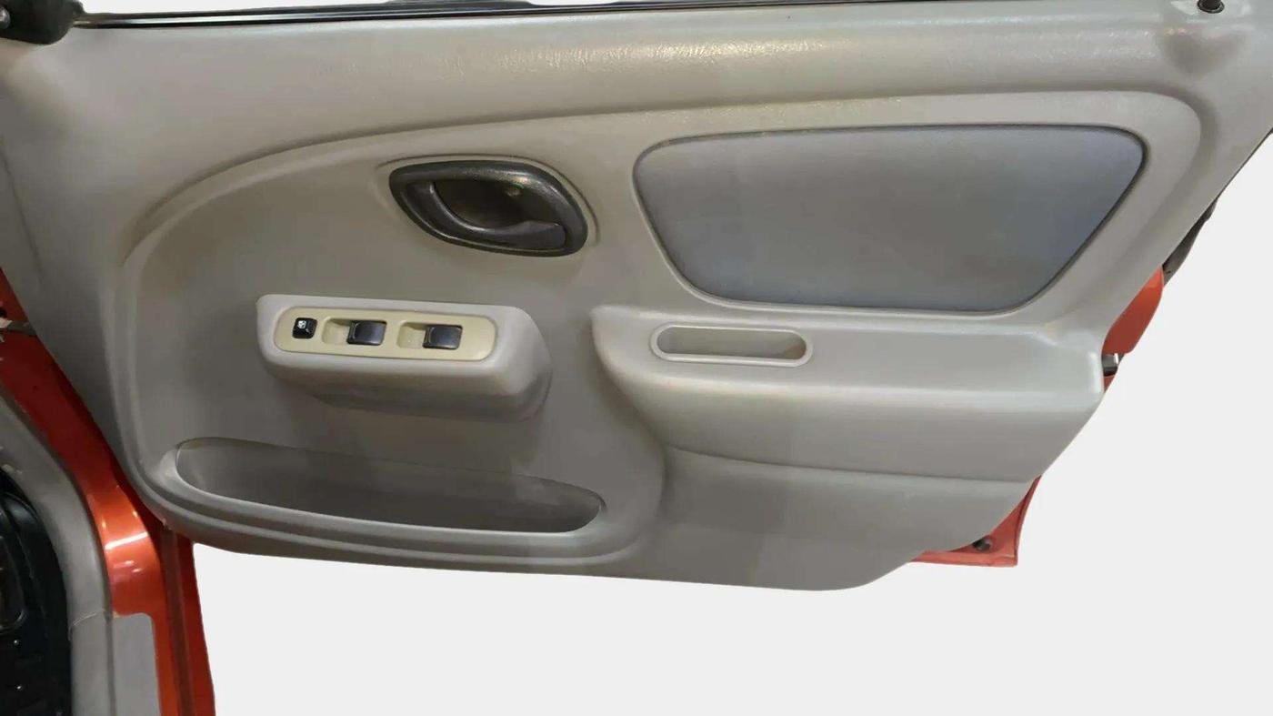 2014 Maruti Alto K10 VXI, Petrol, Manual, 68,775 km, Driver Side Door Panels Control