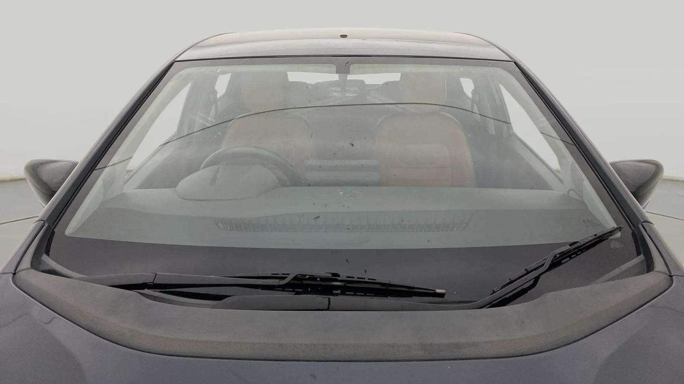 2020 Tata ALTROZ XE PETROL, Petrol, Manual, 59,618 km, Front Windshield