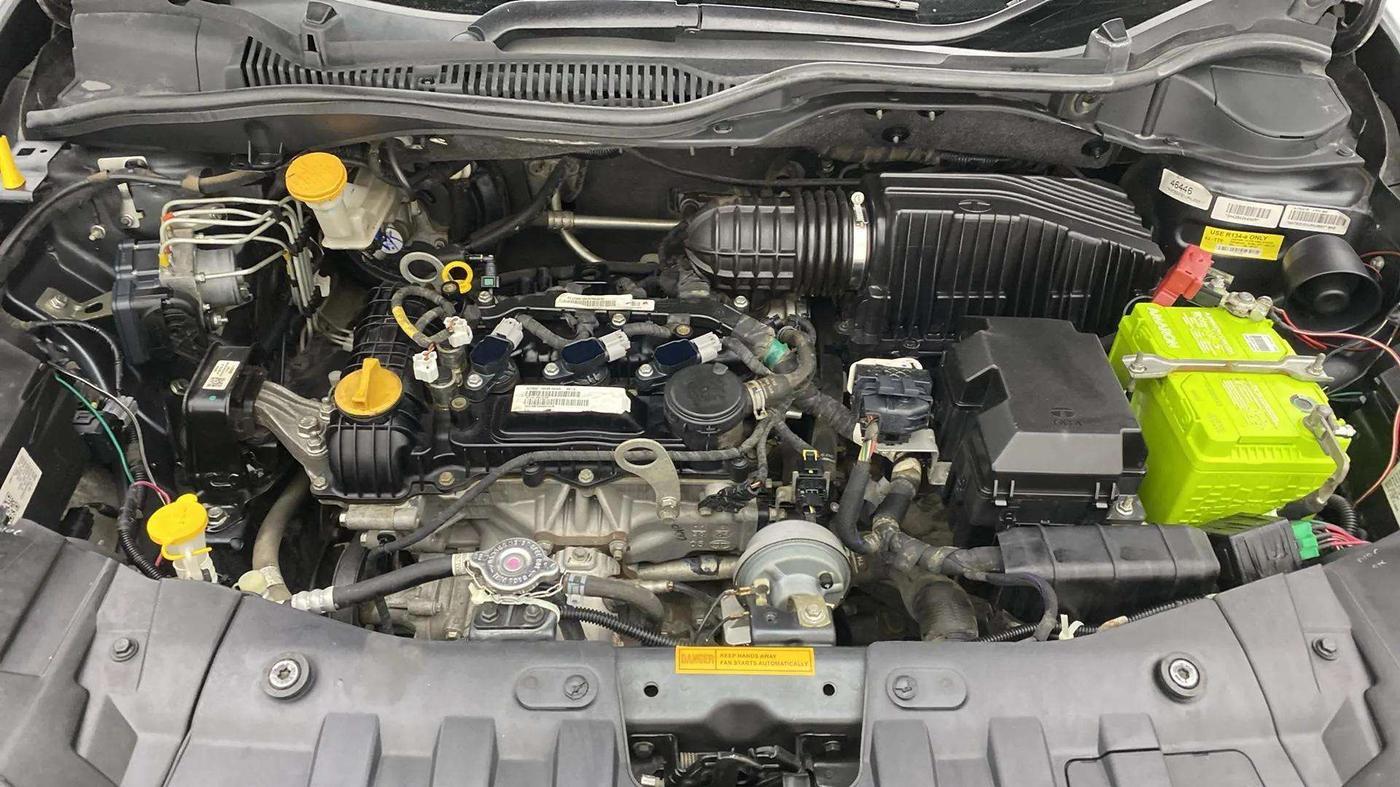 2020 Tata ALTROZ XE PETROL, Petrol, Manual, 59,618 km, Engine View
