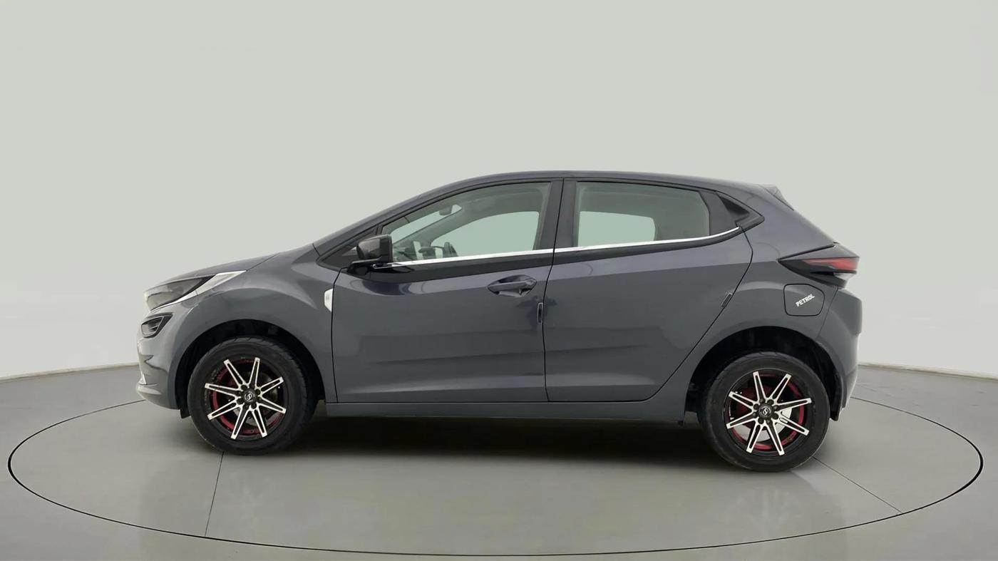 2020 Tata ALTROZ XE PETROL, Petrol, Manual, 59,618 km, Left Side
