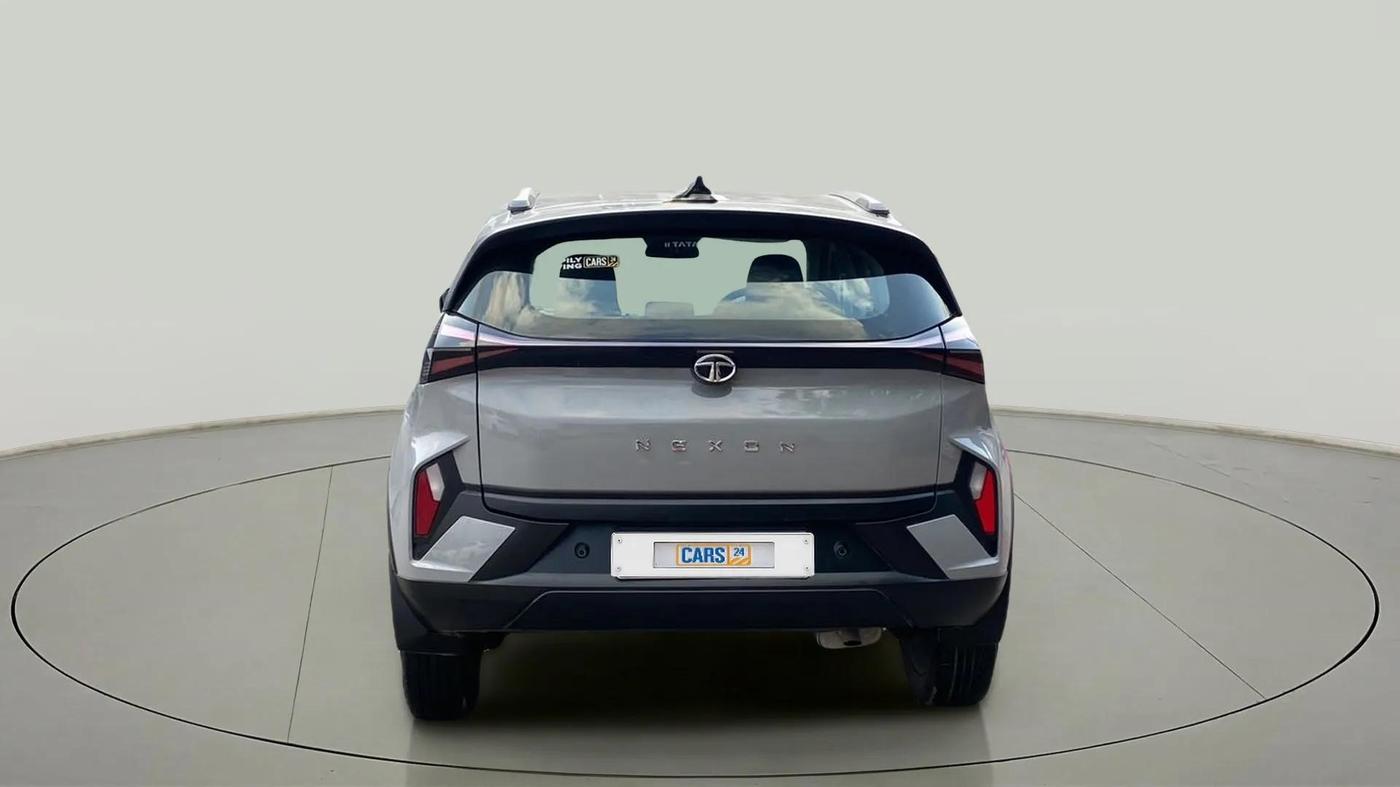 2023 Tata NEXON PURE SUNROOF 1.2 PETROL, Petrol, Manual, 24,847 km, Back/Rear