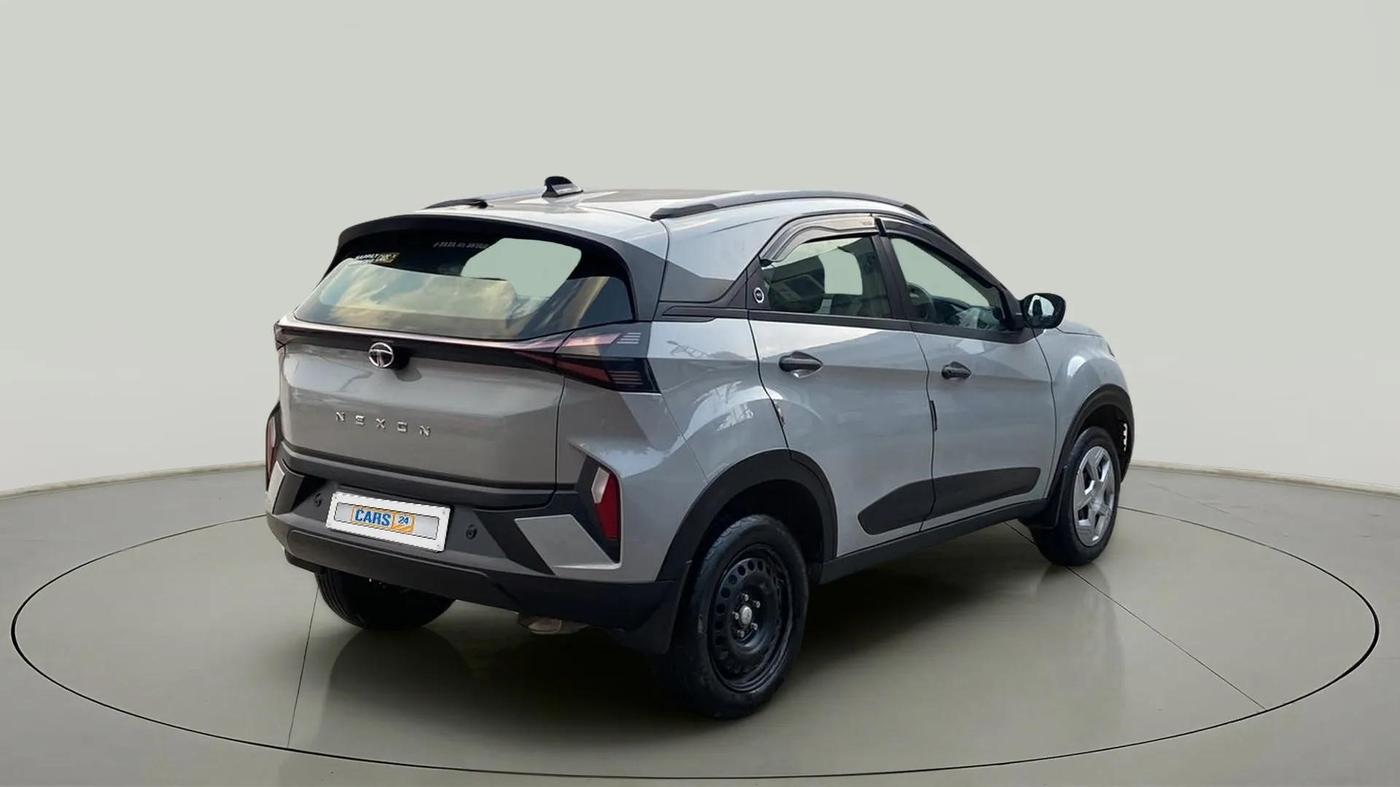 2023 Tata NEXON PURE SUNROOF 1.2 PETROL, Petrol, Manual, 24,847 km, Right Back Diagonal