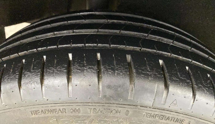 2021 Maruti Baleno ZETA CVT PETROL 1.2, Petrol, Automatic, 19,581 km, Right Rear Tyre Tread