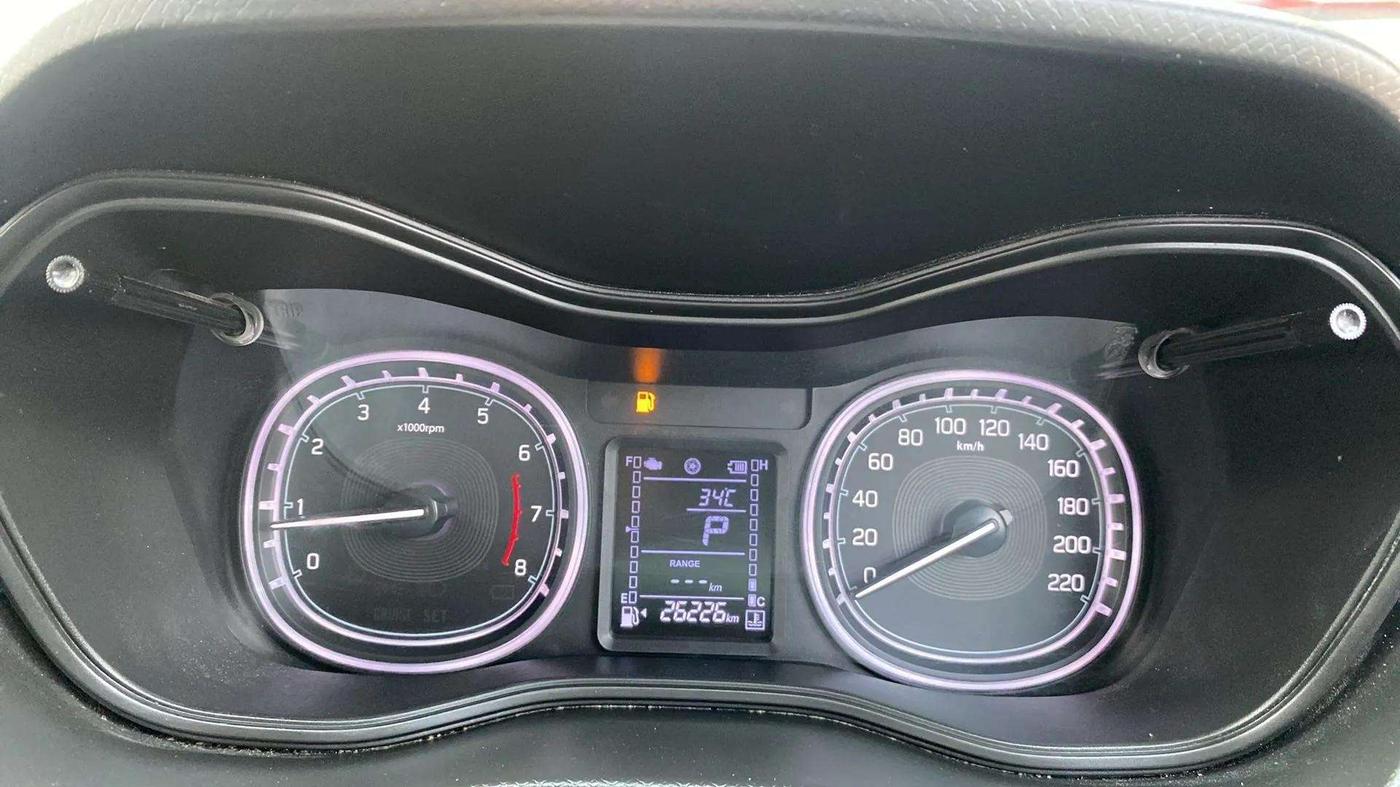 2022 Maruti BREZZA ZXI + AT SMART HYBRID, Petrol, Automatic, 26,636 km, Odometer Image