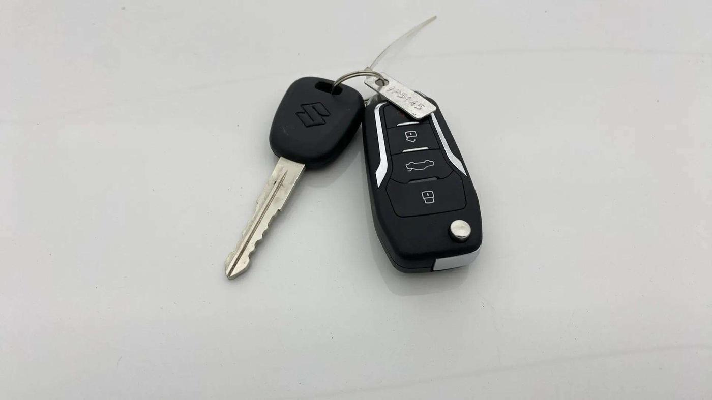 2022 Maruti Alto K10 VXI, Petrol, Manual, 24,467 km, Key Close Up