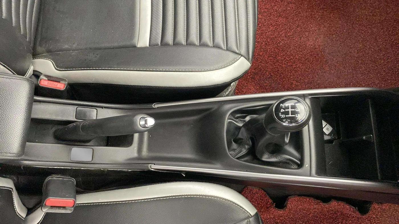 2020 Maruti Baleno ZETA PETROL 1.2, Petrol, Manual, 29,114 km, Gear Lever