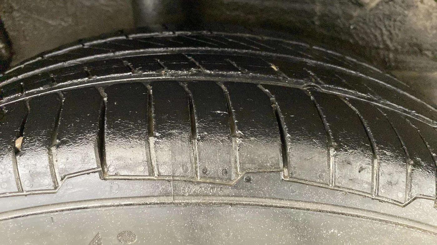2015 Maruti Celerio VXI, Petrol, Manual, 92,850 km, Right Rear Tyre Tread