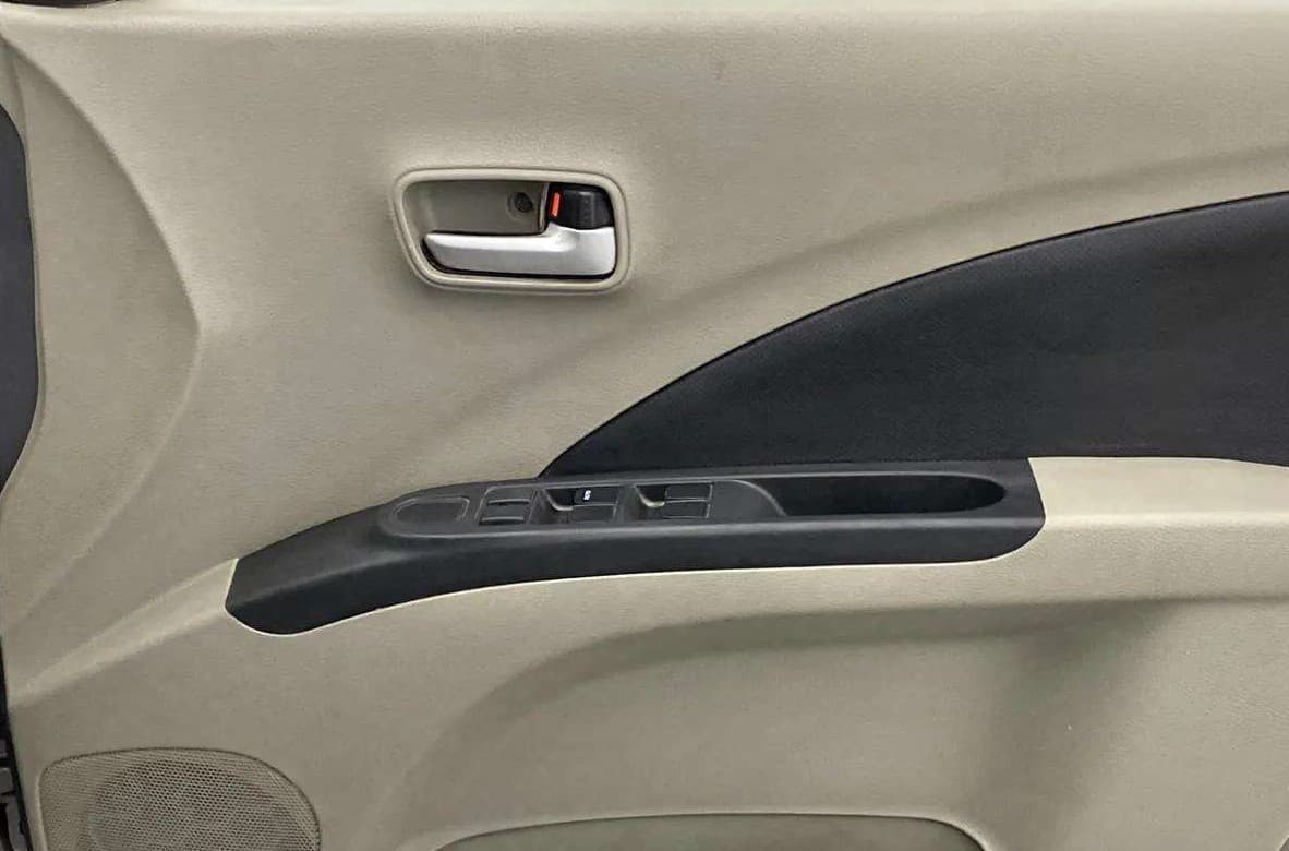 2015 Maruti Celerio VXI, Petrol, Manual, 92,850 km, Driver Side Door Panels Control