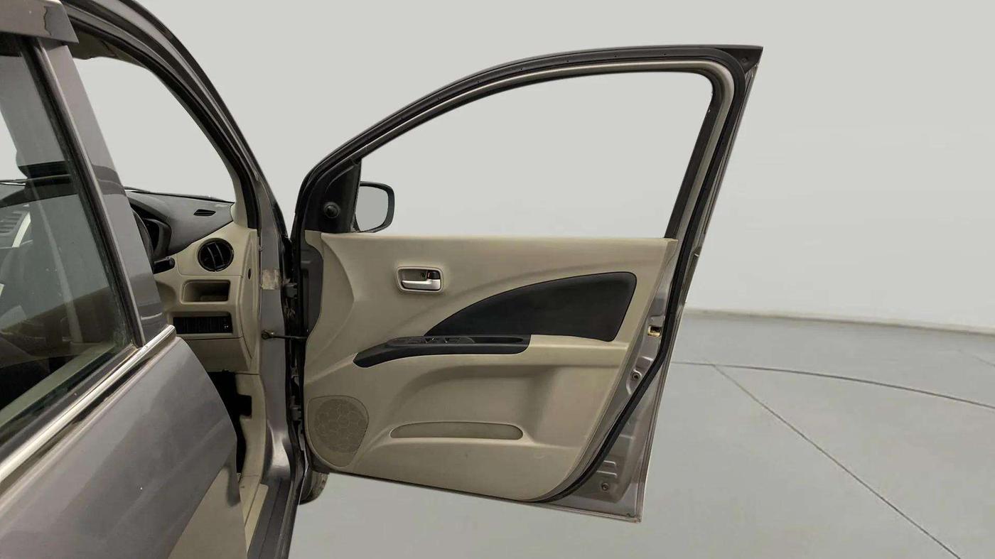 2015 Maruti Celerio VXI, Petrol, Manual, 92,850 km, RHS Front Door