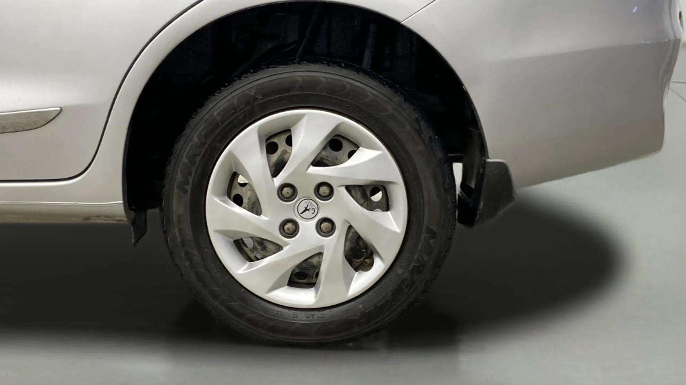 2014 Honda Amaze 1.2L I-VTEC S, Petrol, Manual, 86,010 km, Left Rear Wheel