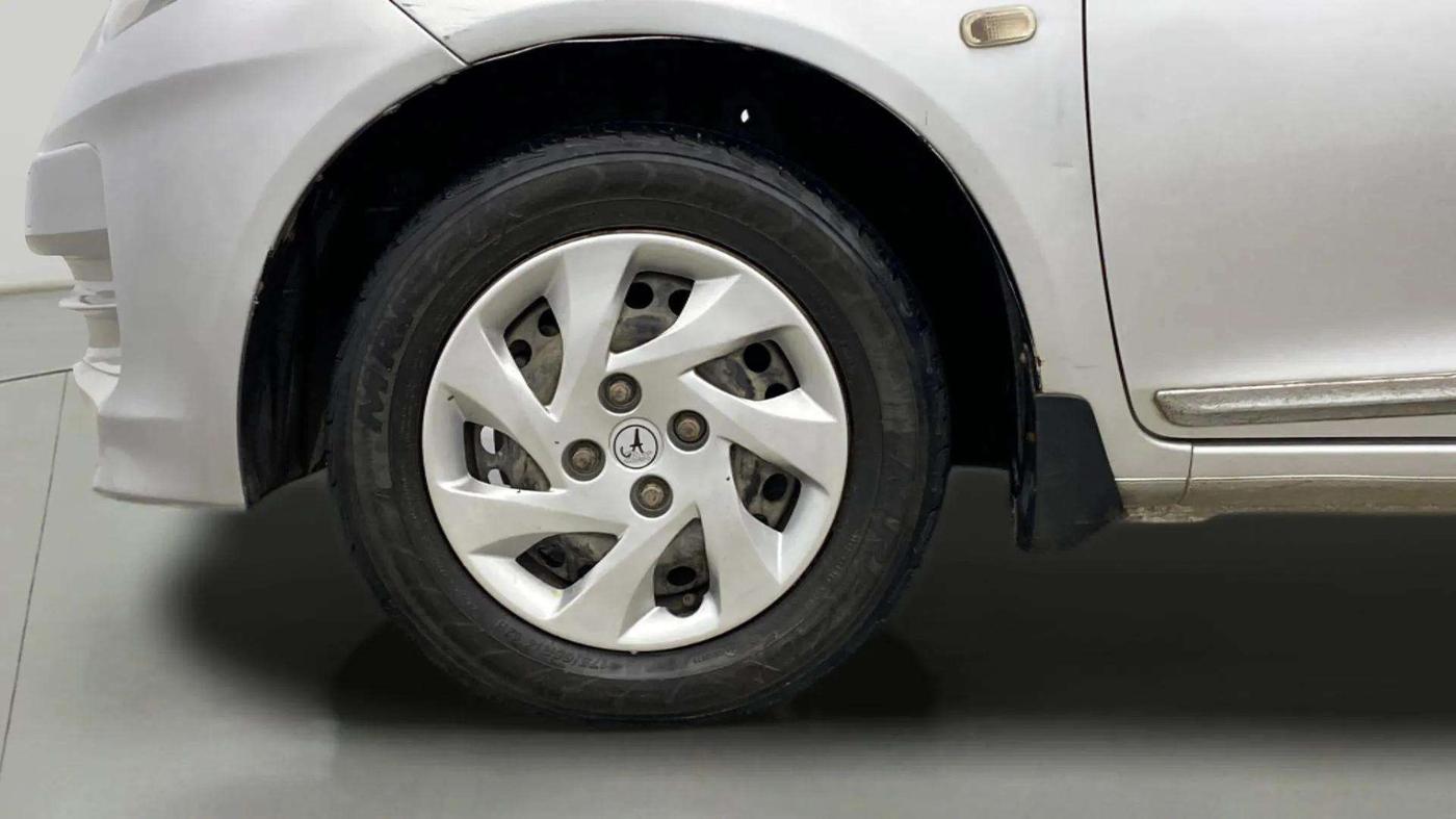2014 Honda Amaze 1.2L I-VTEC S, Petrol, Manual, 86,010 km, Left Front Wheel