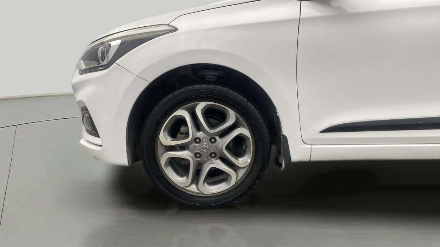 2019 Hyundai Elite i20 ASTA (O) CVT, Petrol, Automatic, 62,284 km, Left Front Wheel