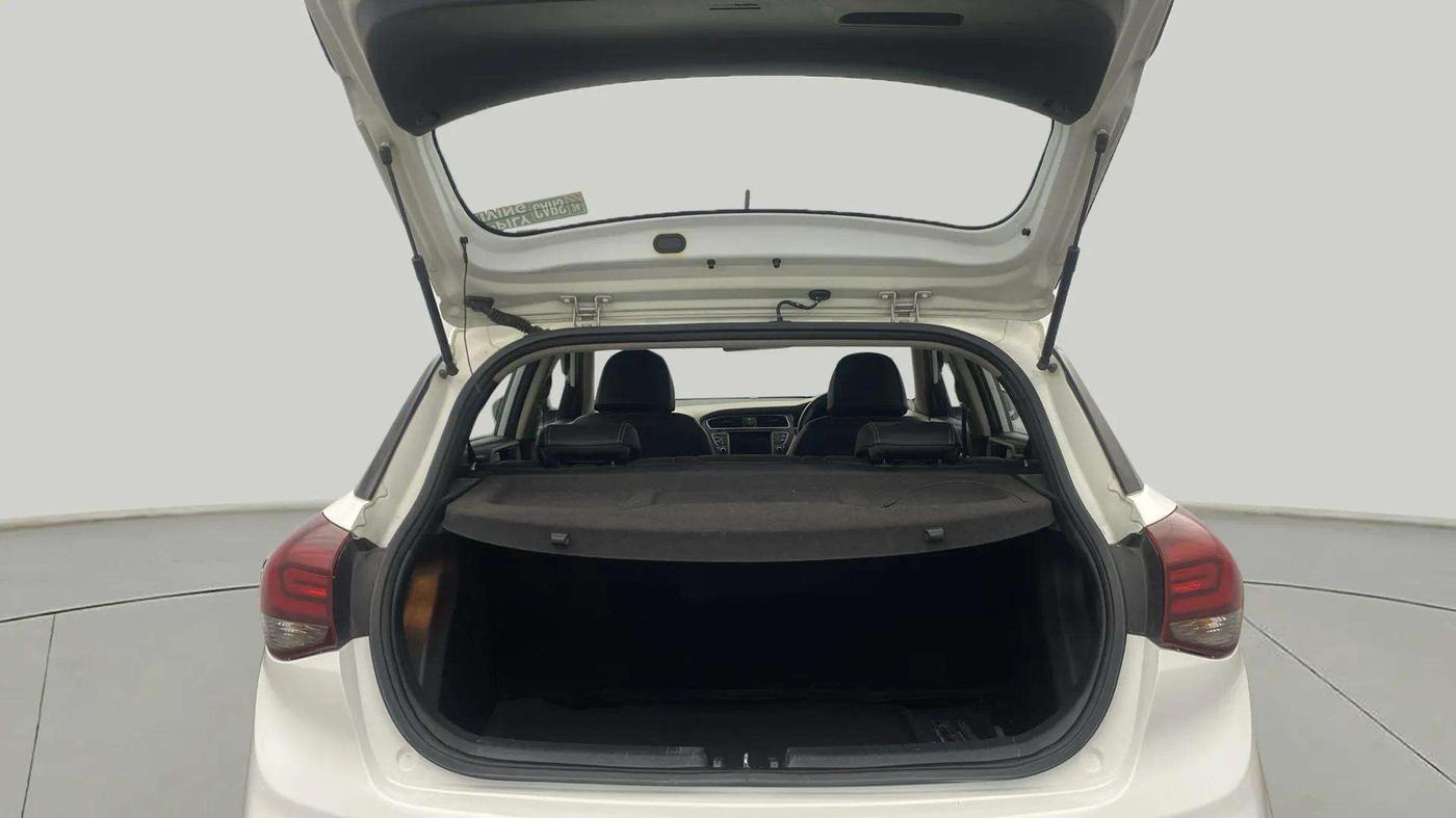 2019 Hyundai Elite i20 ASTA (O) CVT, Petrol, Automatic, 62,284 km, Boot Open Zoomed View