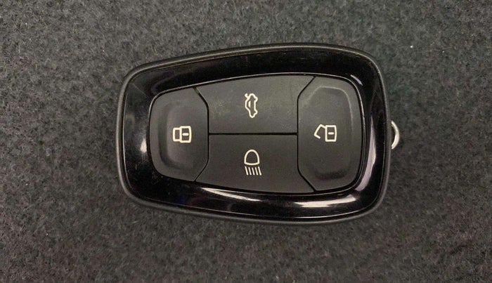 2022 Tata TIAGO NRG XZ MT, Petrol, Manual, 29,508 km, Key Close Up