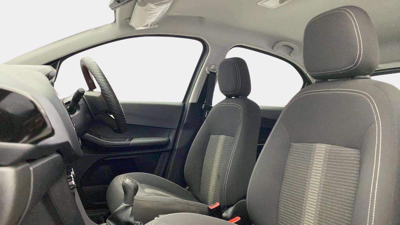 2022 Tata TIAGO NRG XZ MT, Petrol, Manual, 29,536 km, Right Side Front Door Cabin