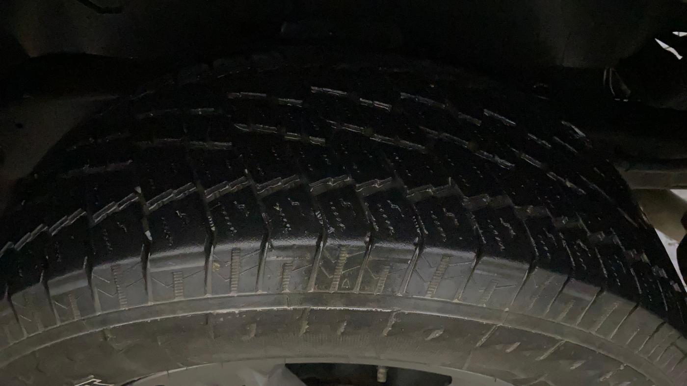 2022 Mahindra Thar LX HT PETROL 4WD MT, Petrol, Manual, 43,511 km, Left Rear Tyre Tread