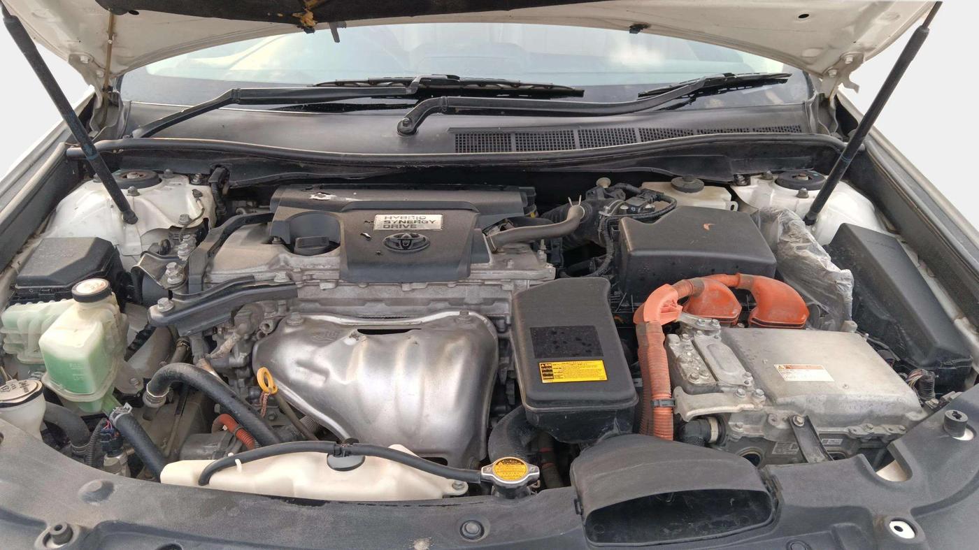 2016 Toyota Camry HYBRID, Hybrid, Automatic, 69,246 km, Open Bonet
