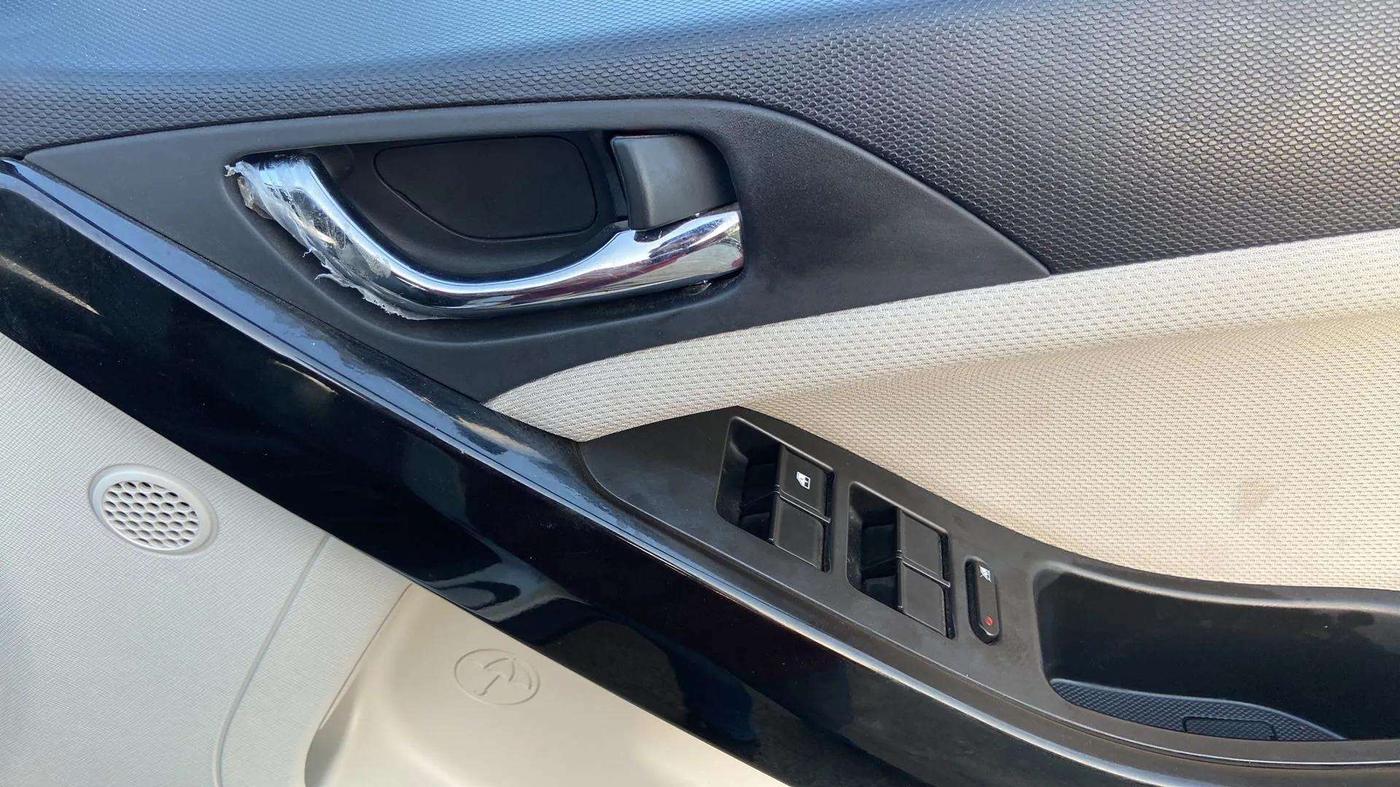 2022 Tata NEXON XZ PLUS PETROL SUNROOF, Petrol, Manual, 17,719 km, Driver Side Door Panels Control