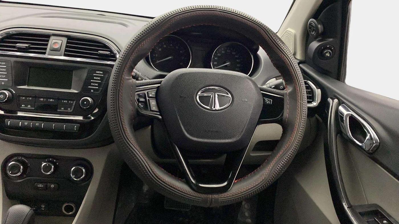 2018 Tata Tiago XZA PETROL, Petrol, Automatic, 88,434 km, Steering Wheel Close Up