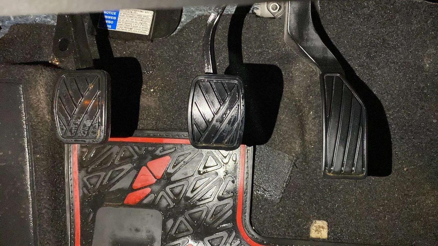 2020 Maruti Vitara Brezza ZXI, Petrol, Manual, 80,663 km, Pedals
