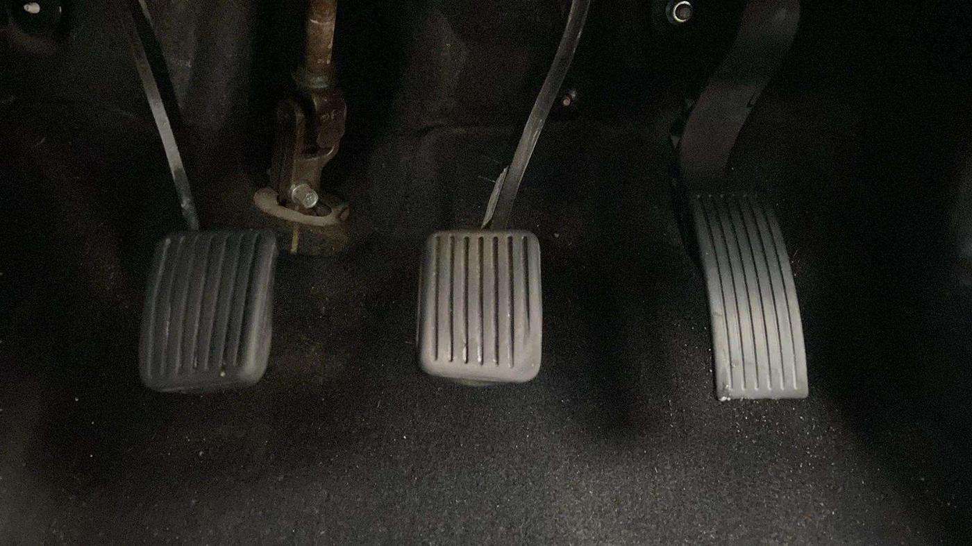 2018 Hyundai NEW SANTRO SPORTZ MT, CNG, Manual, 98,235 km, Pedals