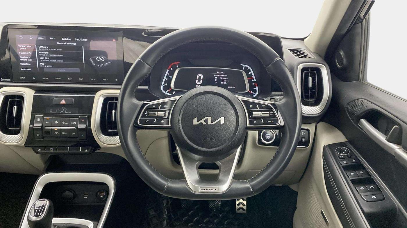 2022 KIA SONET HTX PLUS 1.5, Diesel, Manual, 41,921 km, Steering Wheel Close Up