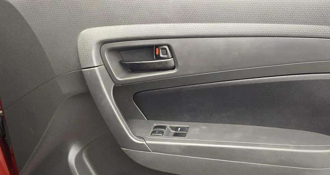 2016 Maruti Vitara Brezza LDI (O), Diesel, Manual, 86,842 km, Driver Side Door Panels Control