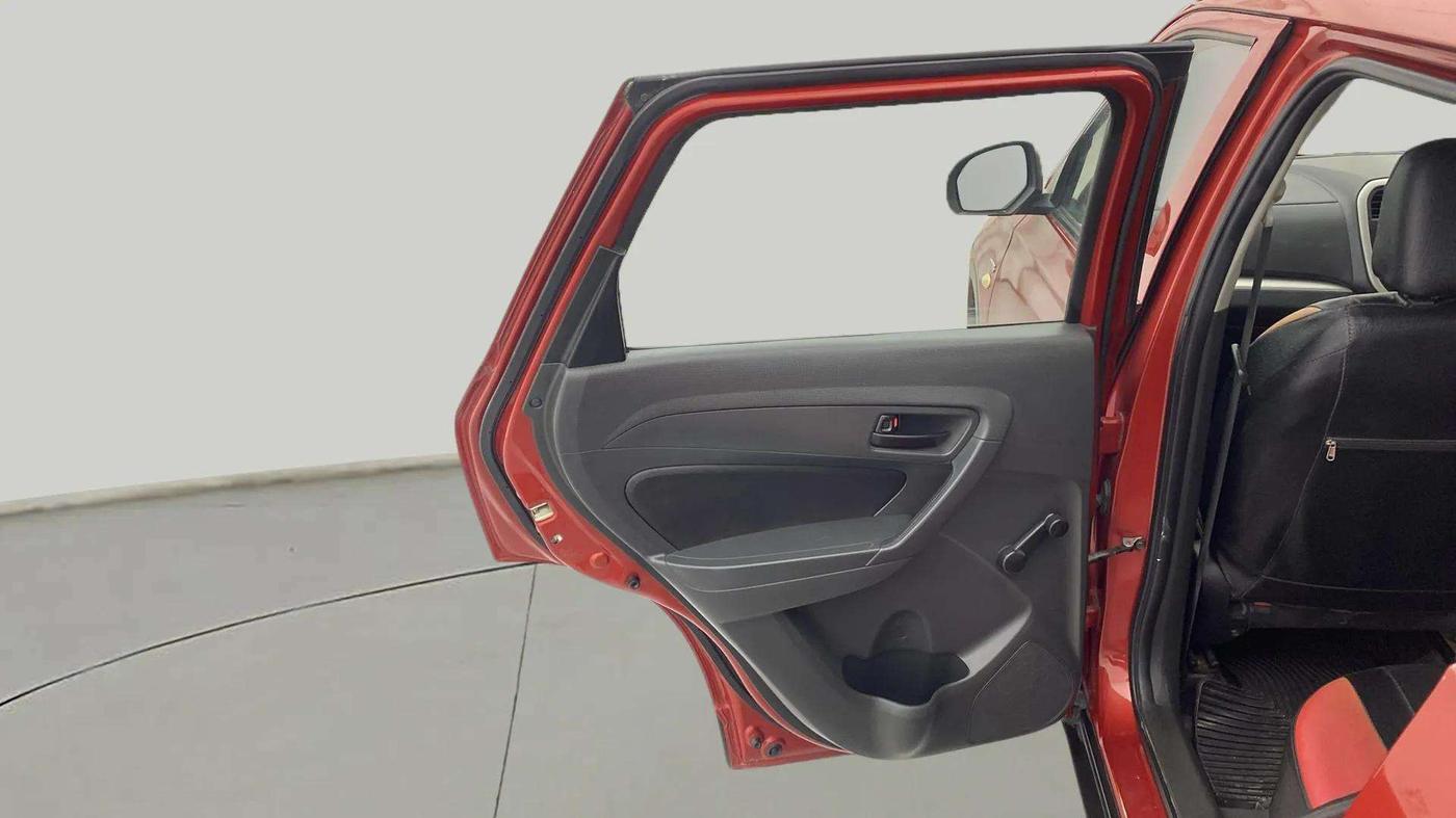2016 Maruti Vitara Brezza LDI (O), Diesel, Manual, 86,842 km, LHS Rear Door