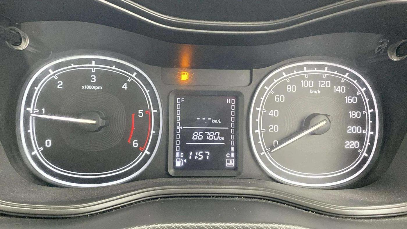 2016 Maruti Vitara Brezza LDI (O), Diesel, Manual, 86,842 km, Odometer Image