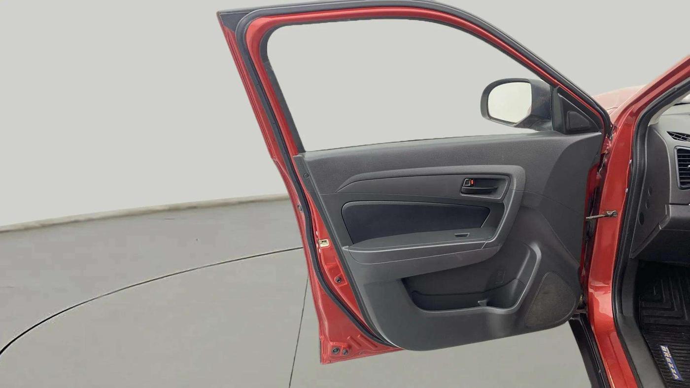 2016 Maruti Vitara Brezza LDI (O), Diesel, Manual, 86,842 km, LHS Front Door