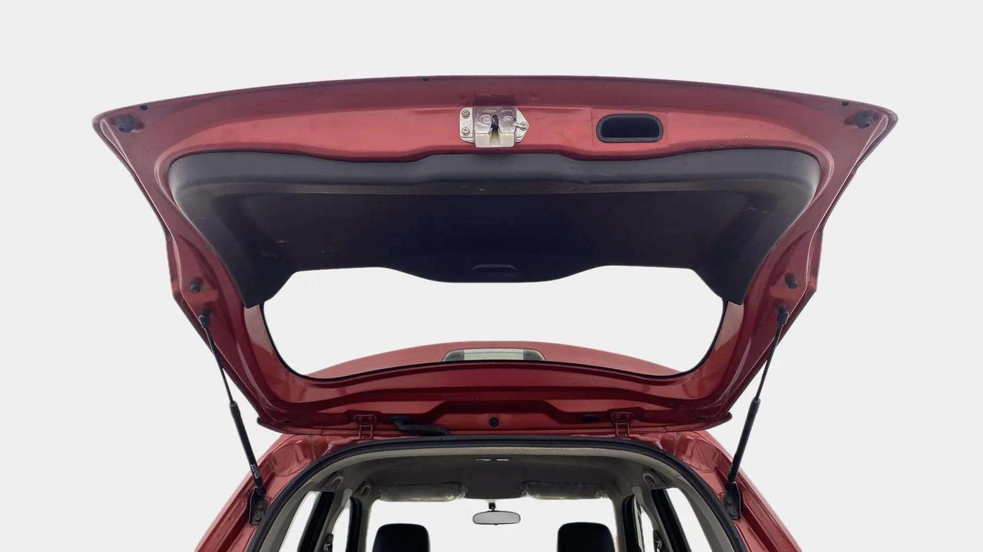 2016 Maruti Vitara Brezza LDI (O), Diesel, Manual, 86,842 km, Boot Door Open