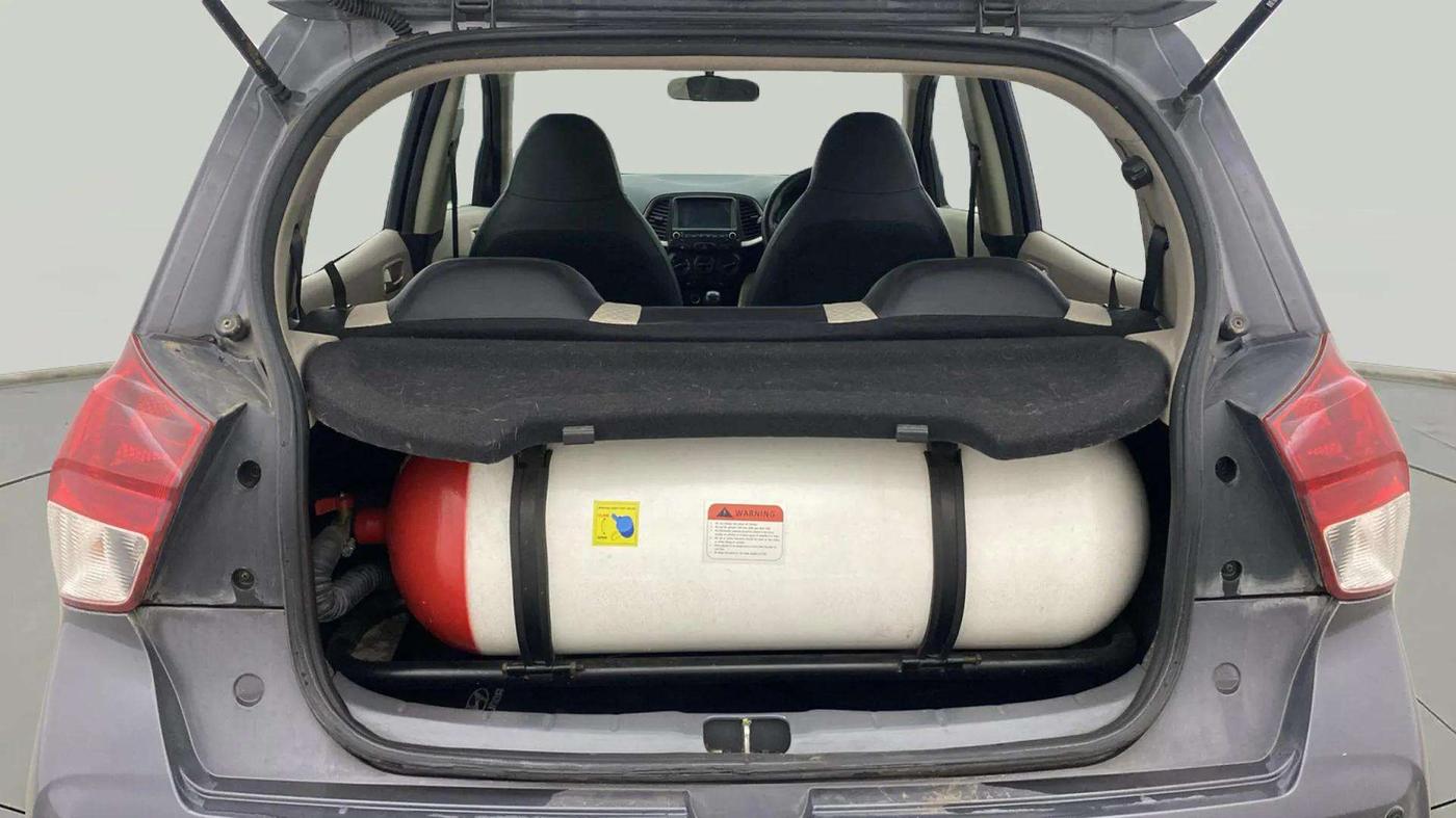 2019 Hyundai NEW SANTRO SPORTZ CNG, CNG, Manual, 63,252 km, Boot Inside