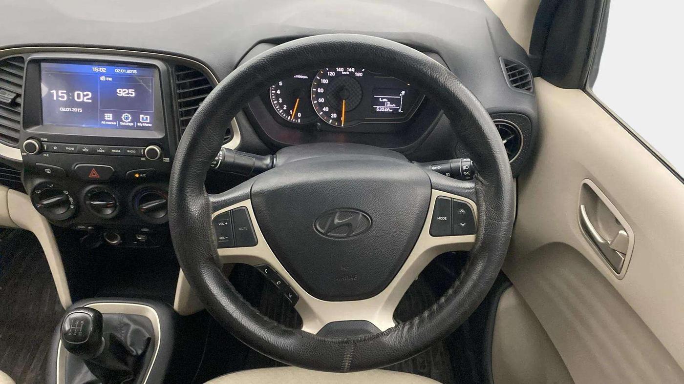 2019 Hyundai NEW SANTRO SPORTZ CNG, CNG, Manual, 63,252 km, Steering Wheel Close Up