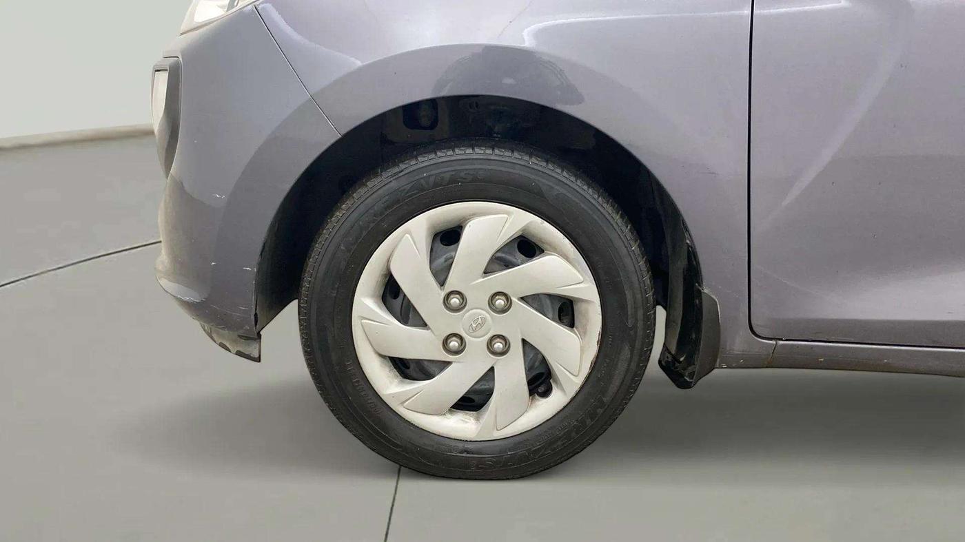 2019 Hyundai NEW SANTRO SPORTZ CNG, CNG, Manual, 63,252 km, Left Front Wheel