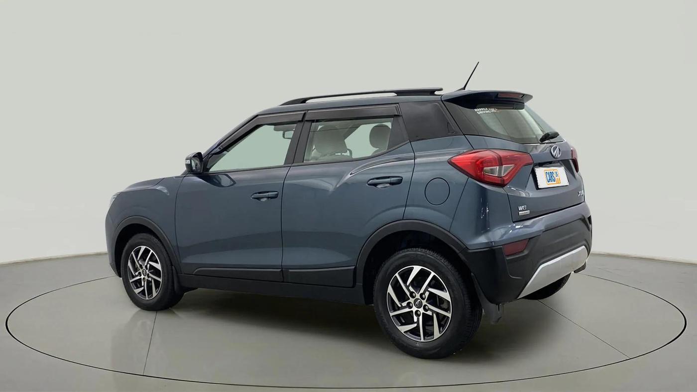 2022 Mahindra XUV300 W8 (O) 1.2 PETROL AMT, Petrol, Automatic, 6,079 km, Left Back Diagonal