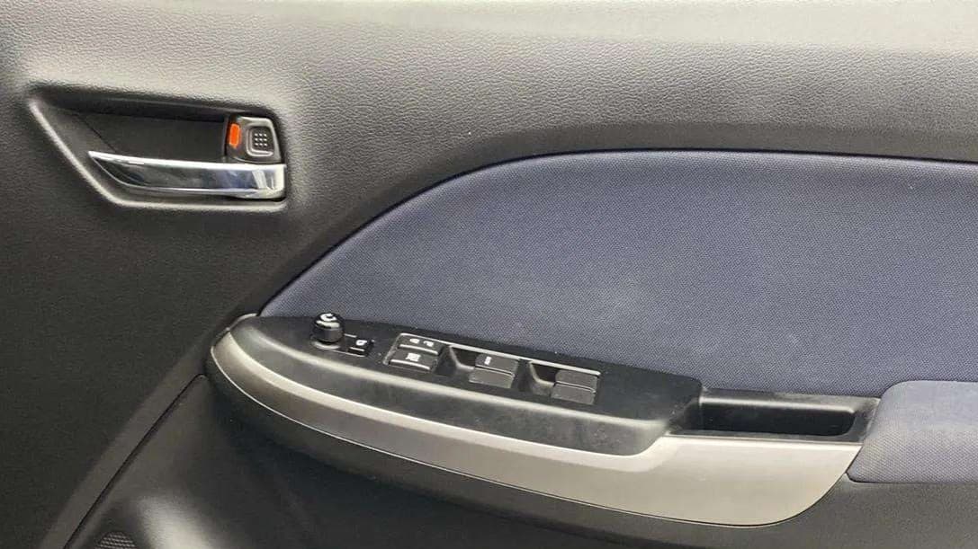 2021 Maruti Baleno ZETA PETROL 1.2, Petrol, Manual, 26,893 km, Driver Side Door Panels Control