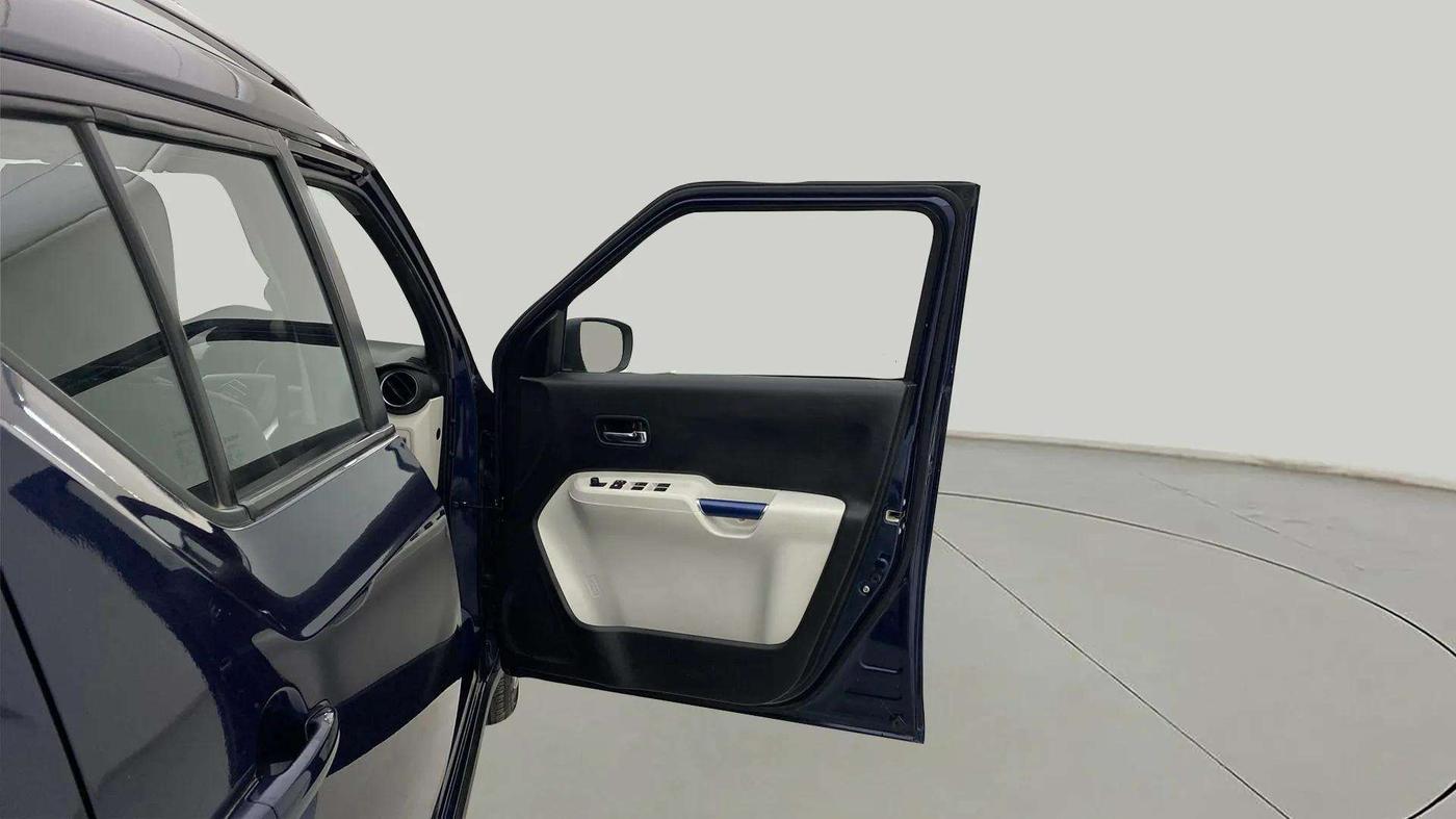 2022 Maruti IGNIS DELTA 1.2, Petrol, Manual, 15,574 km, RHS Front Door