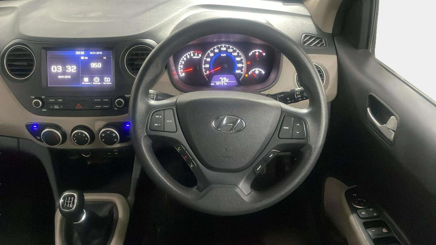 2019 Hyundai Grand i10 SPORTZ 1.2 KAPPA VTVT, Petrol, Manual, 30,516 km, Steering Wheel Close Up